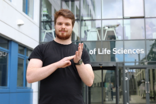 Student to develop new sign language for science